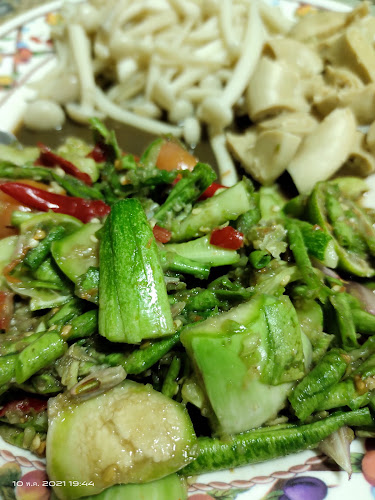 ไก่ต้มน้ำปลากาญจนา - อำเภอบางบัวทอง