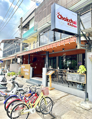 Chokchai Kitchen Jomtien - การบริการอาหารและที่พัก