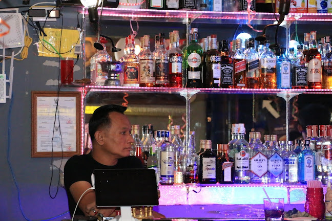 98, 19 ซอย ป่าจาก ตำบล กมลา อำเภอกะทู้ ภูเก็ต 83150