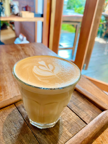 128 ซอย สามพี่น้อง 2 ตำบล หาดใหญ่ อำเภอหาดใหญ่ สงขลา 90110