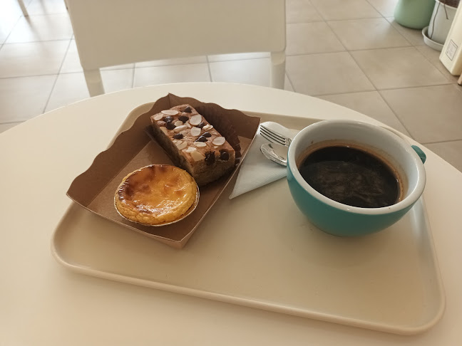 KenKen Coffee - การบริการอาหารและที่พัก