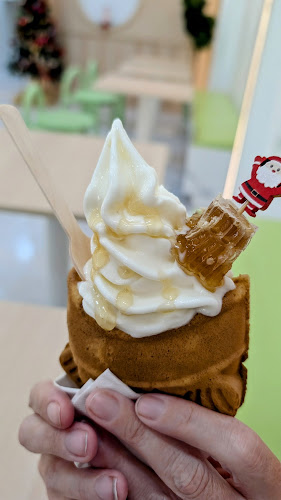 Ice Japan Premium Soft Cream & Slow Bar - อำเภอเมืองภูเก็ต