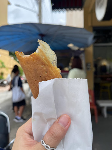 โตเกียวอิศราม - การบริการอาหารและที่พัก