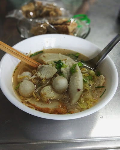 ร้านก๋วยเตี๋ยวป.ปลากะพงทอง - การบริการอาหารและที่พัก