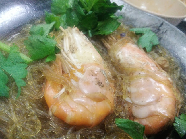 Opinii despre Tumrub Suki Khao Pad Pu Hatyai în อำเภอหาดใหญ่ - การบริการอาหารและที่พัก