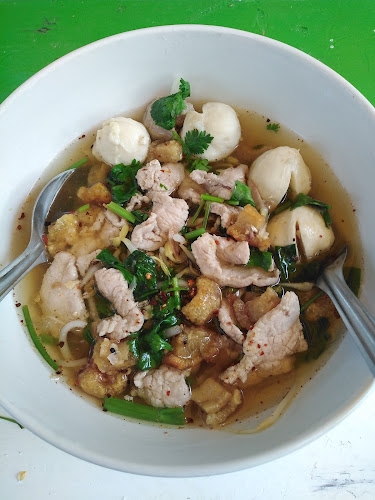 Opinii despre 29บ.ทุกจาน în อำเภอศรีราชา - การบริการอาหารและที่พัก