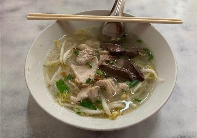 Nai Tong Thai Chicken Noodle Shop - อำเภอเมืองนครปฐม