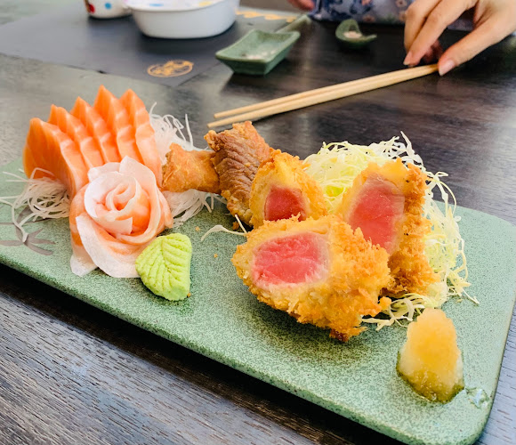 Hashi Japanese Restaurant & Izakaya