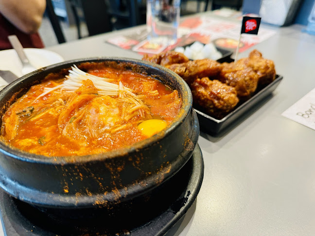 Opinii despre Bonchon Central Village în อำเภอบางพลี - การบริการอาหารและที่พัก