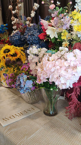 245 247 ถ. จอมพล ในเมือง อำเภอเมืองนครราชสีมา นครราชสีมา 30000