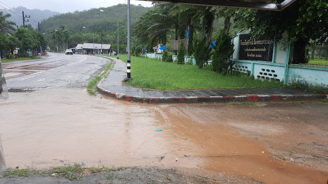 Opinii despre ขนมจีนหน้าโรงเรียนระวิ în อำเภอ ละอุ่น - การบริการอาหารและที่พัก