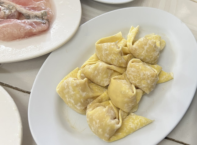 ตา ต้า สุกี้