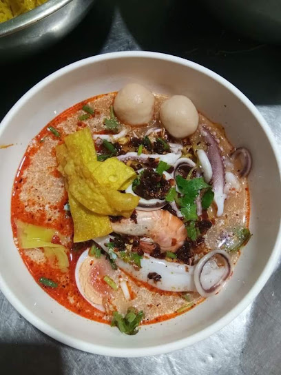 กัณฐ์ บะหมี่เกี้ยวต้มยำ