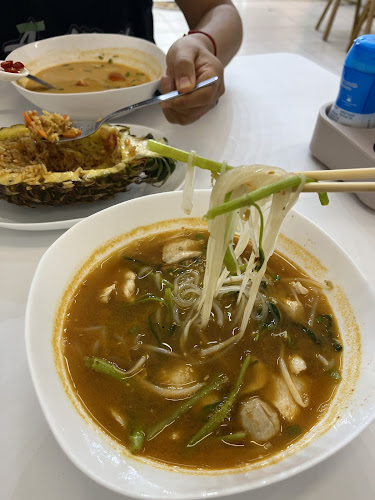 Opinii despre SAKSA @Karon în อำเภอเมืองภูเก็ต - การบริการอาหารและที่พัก