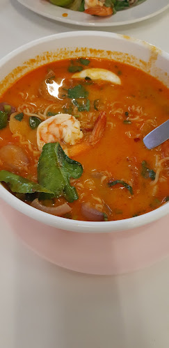 Opinii despre Sam Chor Restaurant în อำเภอกะทู้ - การบริการอาหารและที่พัก