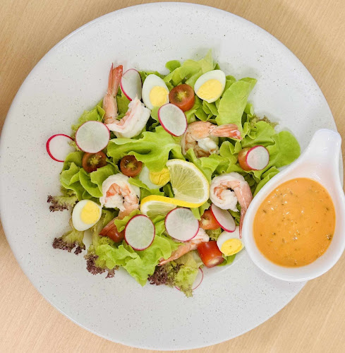 Comentarii opinii despre Friends House Coffee At Chalong Phuket