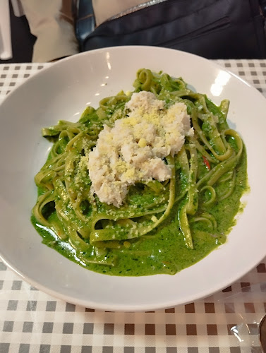 Pasta District - การบริการอาหารและที่พัก