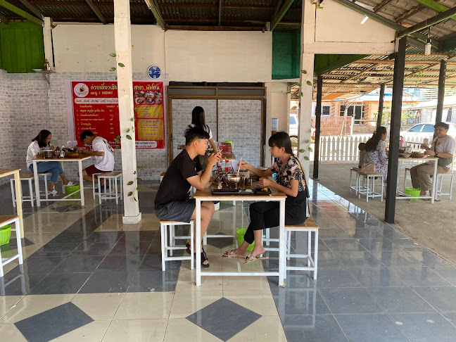 Opinii despre ก๋วยเตี๋ยวเรือถูกปาก สาขาพังโคน în อำเภอ พังโคน - การบริการอาหารและที่พัก