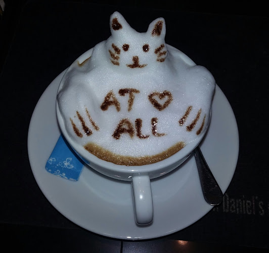 Comentarii opinii despre At All Cafe