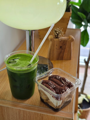 RestDay Coffee Bar & Bake House - การบริการอาหารและที่พัก