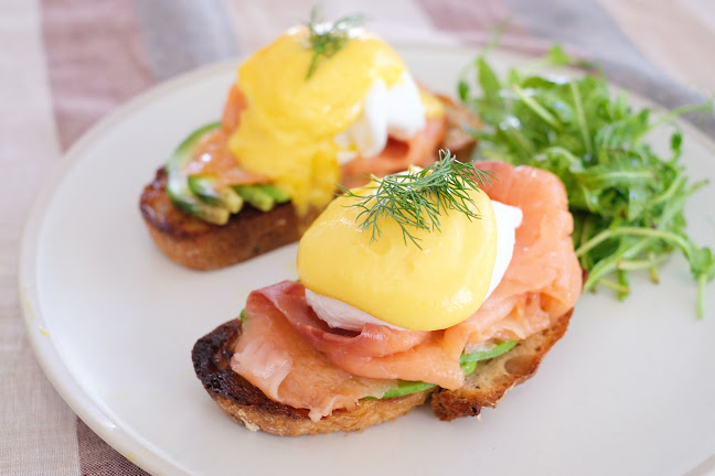 Opinii despre Austin Ribs Phuket în Muang - การบริการอาหารและที่พัก