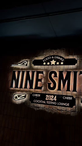 Opinii despre Nine Smith Phuket în เมือง - การบริการอาหารและที่พัก