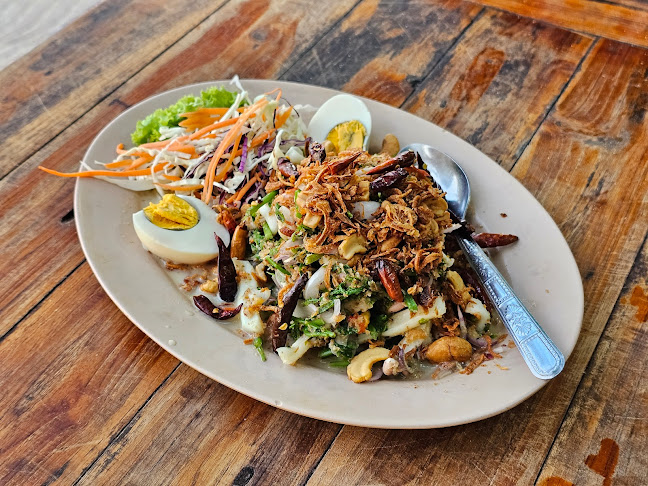 Comentarii opinii despre ร้านอาหารบังเสม ซีฟู้ด