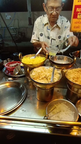 Opinii despre สมุนไพรจีน เช็งทึง ตลาดริมน้ำนครสวรรค์ în อำเภอเมืองนครสวรรค์ - การบริการอาหารและที่พัก