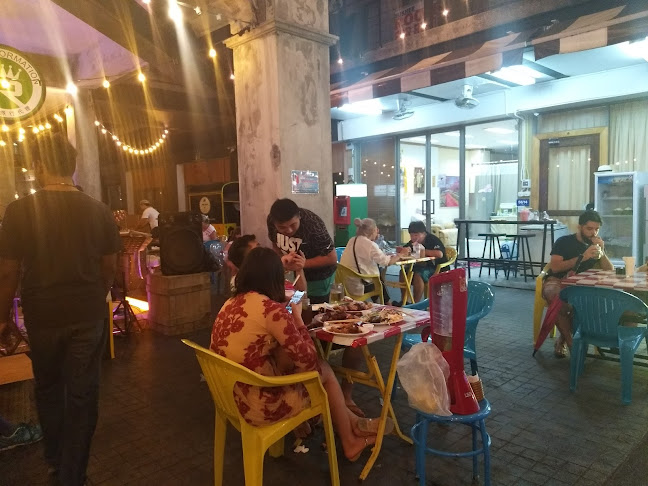 BBQ Pink House - อำเภอเมืองภูเก็ต