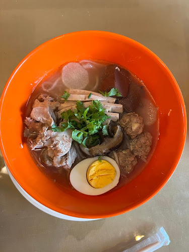 Opinii despre มาดามจั๊บญวน สาขาหาดจอมเทียน în อำเภอบางละมุง - การบริการอาหารและที่พัก