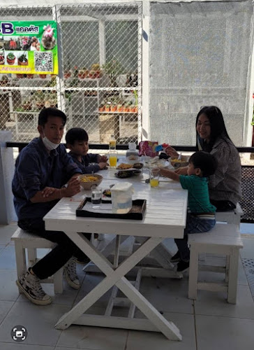 เฮือนคำพลอย หลักเมืองมาร์เกต