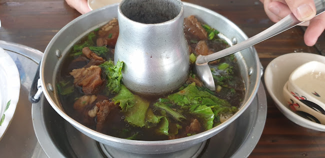 ก๋วยเตี๋ยวเนื้อลายหม้อไฟปากน้ำโพ - อำเภอเมืองนครสวรรค์