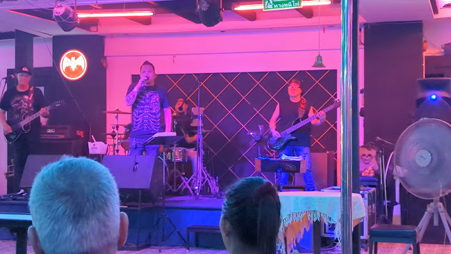 Opinii despre Toy Beer Bar în อำเภอบางละมุง - การบริการอาหารและที่พัก