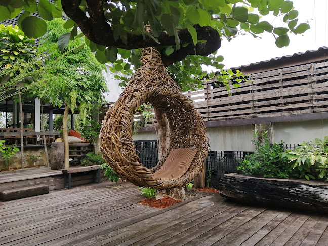 33Cafe Chantaburi บ้านริมน้ำ - การบริการอาหารและที่พัก