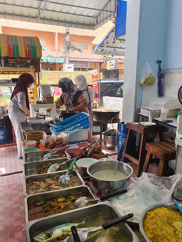 Opinii despre Khaled Restaurant, Halal Food în อำเภอหาดใหญ่ - การบริการอาหารและที่พัก