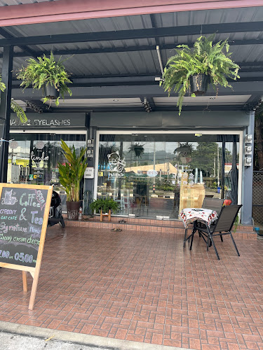 Groovy cat cafe ( coffee / tea / Breakfast/Pre Order Thai Dessert )