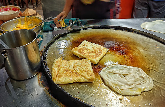 ชานคร บังเดช - การบริการอาหารและที่พัก