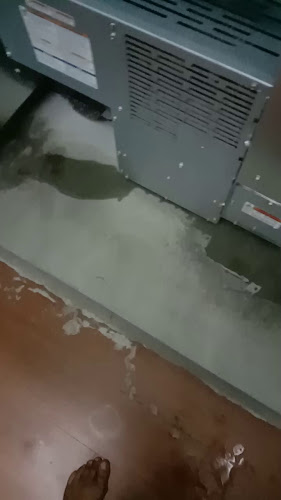 Opinii despre ตลาดโพธิ์12 โต้รุ่ง în อำเภอบางละมุง - การบริการอาหารและที่พัก