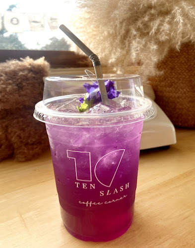Ten slash coffee corner tenslash เท็นสแลช คาเฟ่นครปฐม - อำเภอเมืองนครปฐม