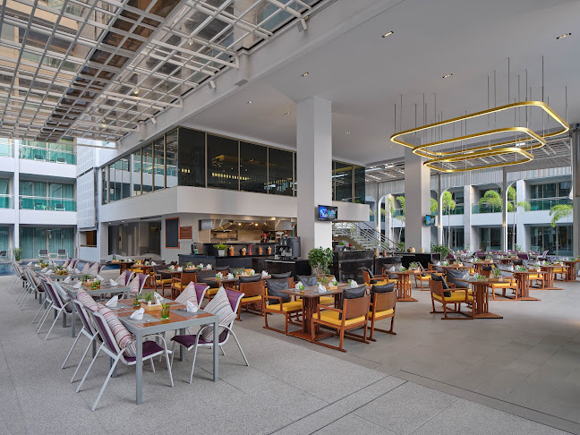 คี คิสเช่น - การบริการอาหารและที่พัก