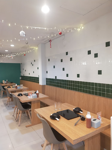 green shabu - การบริการอาหารและที่พัก