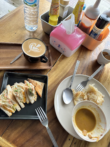 โรตีนมสด โฮมเมด ฮาลาล-Roti Homemade Halal - การบริการอาหารและที่พัก