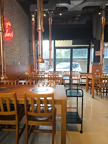 ShabuHito หอมหมื่นลี้ しゃぶ 人 - เมือง