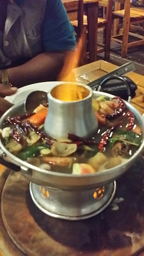 Pantai Seaview Restaurant Halal Food - การบริการอาหารและที่พัก