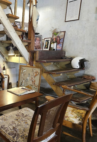 Opinii despre SongSarn(ส่งสาร) Coffee & Home Roaster în อำเภอเมืองอุบลราชธานี - การบริการอาหารและที่พัก