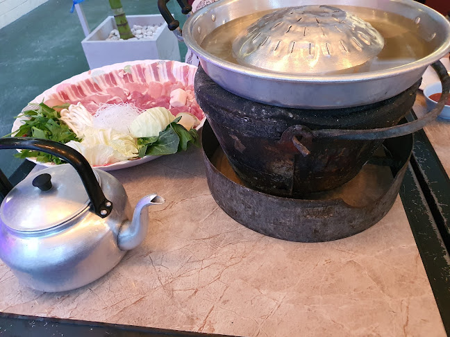 เดอะปาร์ม 29 ห้องอาหารและเลานจ์บาร์ - อำเภอบางละมุง