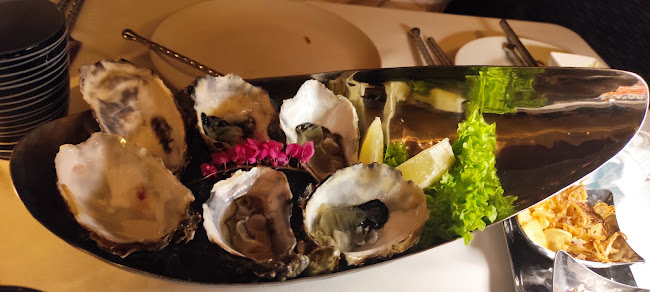 Cafe des Amis - อำเภอบางละมุง