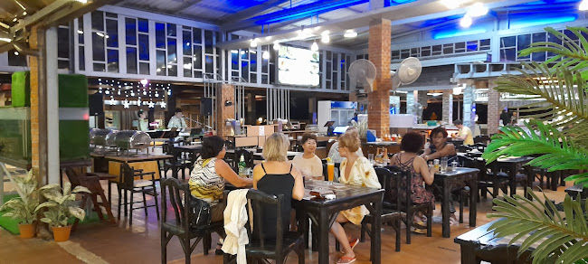 Comentarii opinii despre Capri Restaurant & Bar Karon