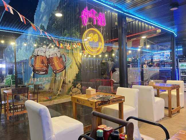 Warm light cafe รังสิต คลอง1