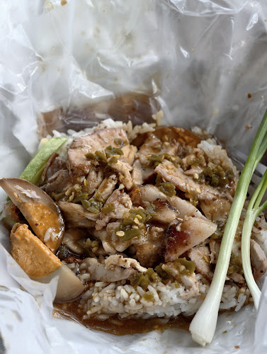 Hongyok Pork Red Rice - ข้าวหมูแดงหงษ์หยกนครปฐม(ริมคลอง) - อำเภอเมืองนครปฐม